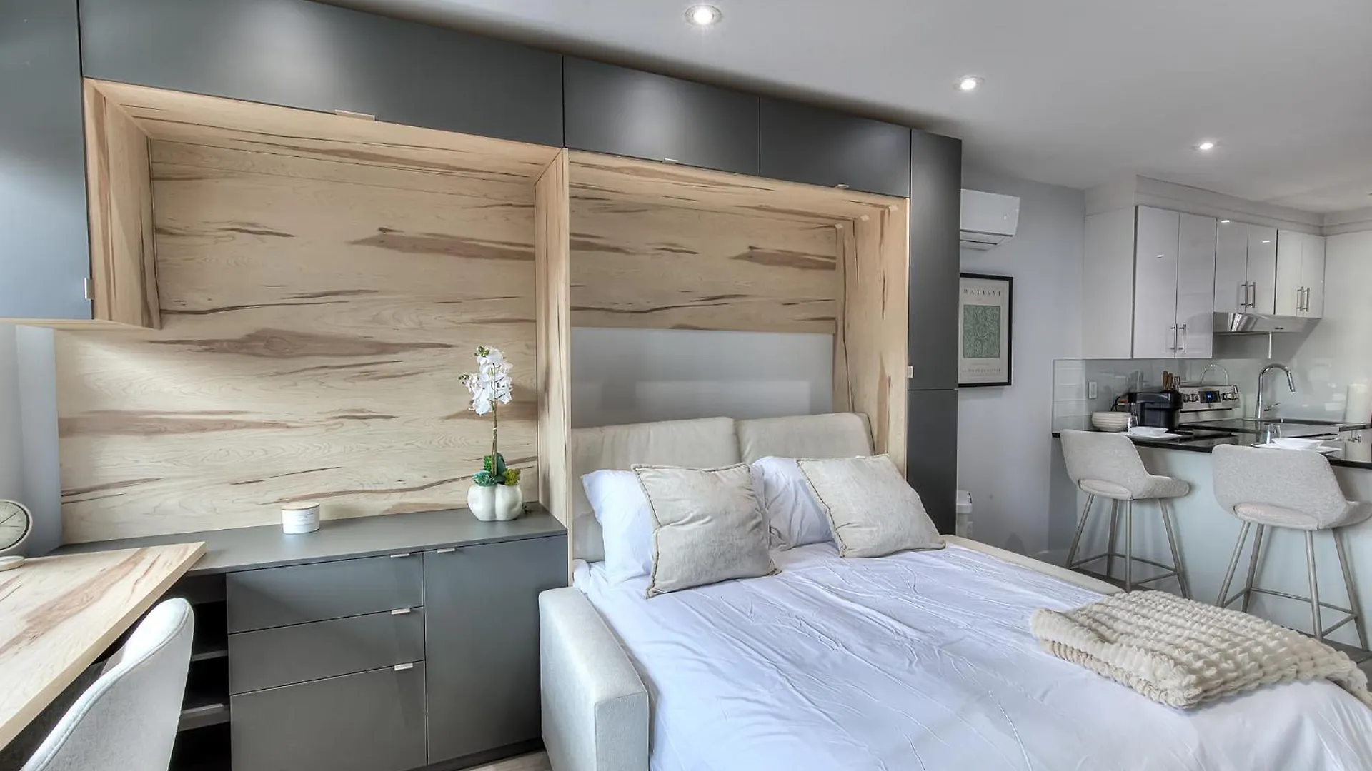 The Clark Apartment Montreal